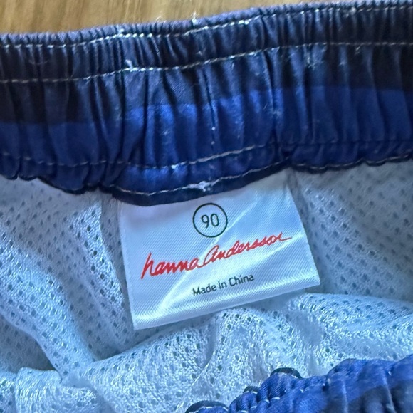 Boys Hanna Andersson Bathing Suit Sunblock Board Shorts With UPF 50+ - Picture 3 of 4